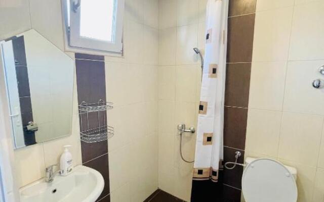 Sunrise Apartments and Studios