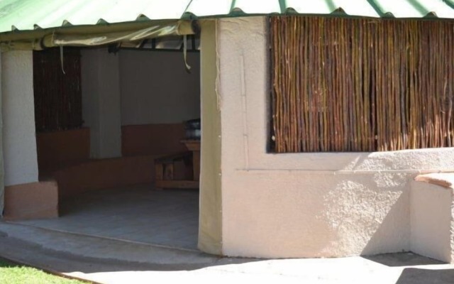 N4 Guest Lodge