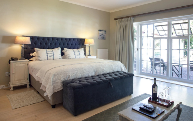 Whale Rock Luxury Lodge