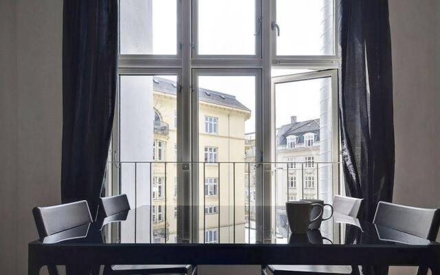 CPh Apartment