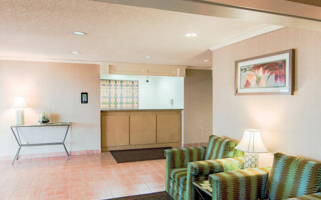 Comfort Inn Matteson - Chicago