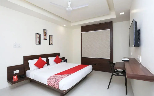 Oyo 24707 Comfort Inn