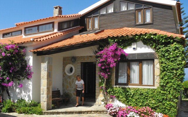 Casa do Oriente - Bed & Breakfast