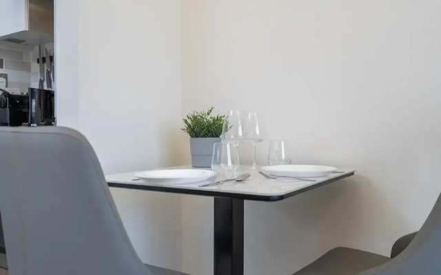 Cozy Studio Budget Friendly