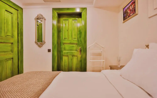 Emerald Mansion Hotel