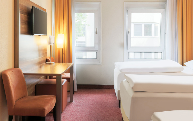 B&B HOTEL Mannheim-City