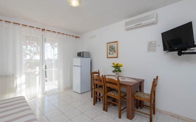 Ora  - Apartments with Pool - A3(2+2)