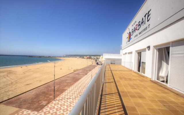 Apartamentos Turísticos Playa Bárbate