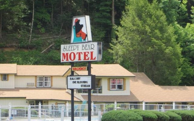 Sleepy Bear Motel