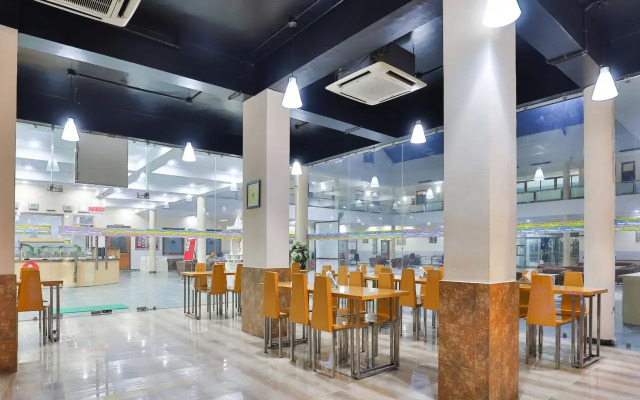 Infocity Club And Resort