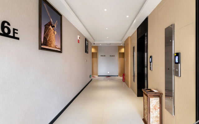 Borrman Hotel