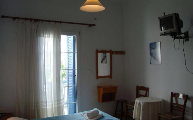 Vakhos Hotel