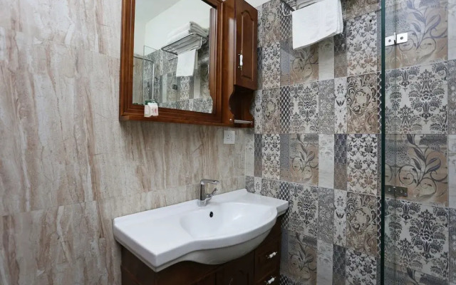 OYO 15384 Hotel New anand palace