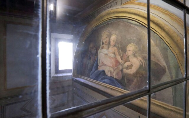 Colosseum Area - My Extra Home