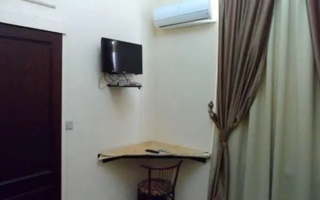 Triomphe Hotel