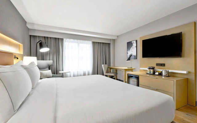 DoubleTree by Hilton Davenport