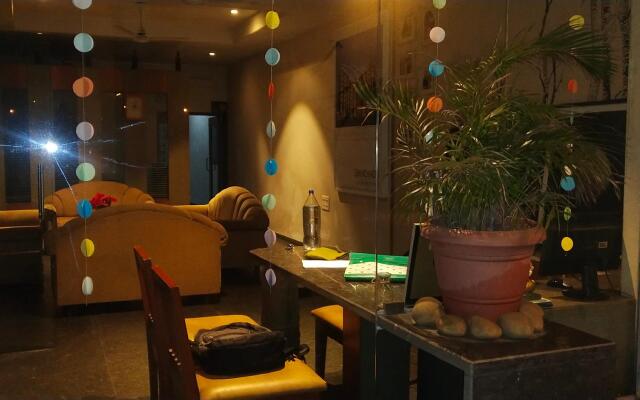 Hotel Sumanchandra Suites
