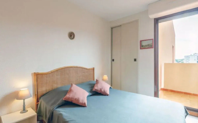 Les Pins Ensoleilles 35038