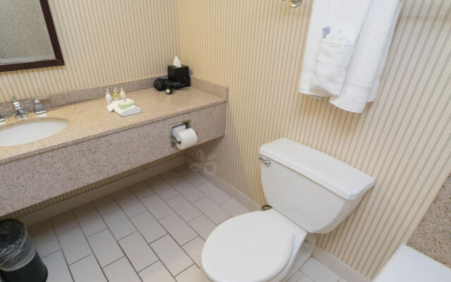 Adam's Mark Hotel & Conference Center