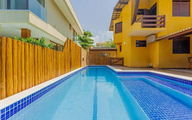 GB18 Maravilhosa Casa Pé na Areia