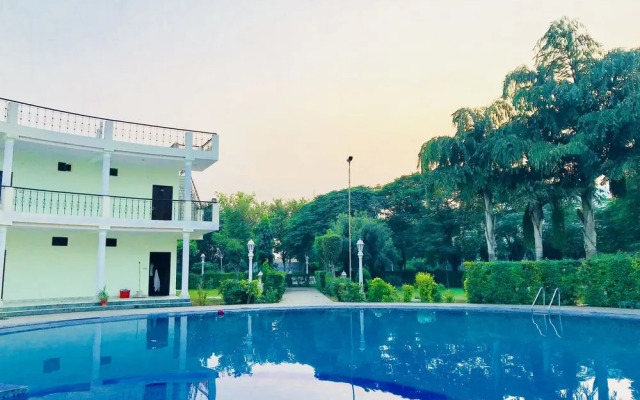 Shakunt Resort - A Eco Green Resort