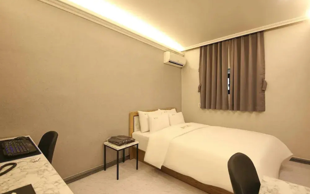 Bucheon Daon Hotel
