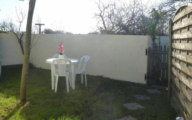 Gîte Saint-Julien-des-Landes, 2 pièces, 3 personnes - FR-1-426-336