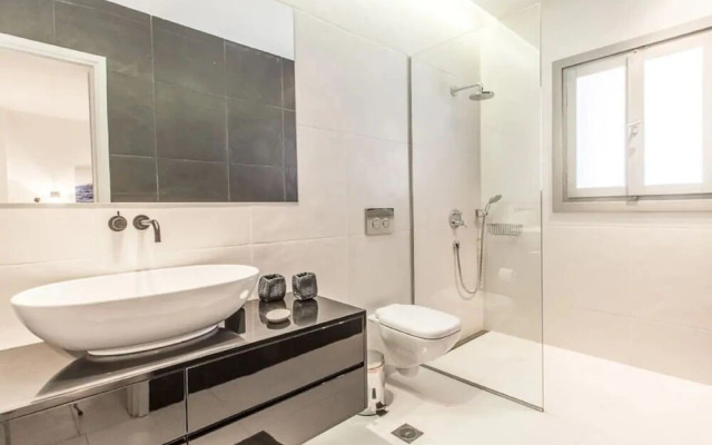 Stylish Maisonette, Kerameikos