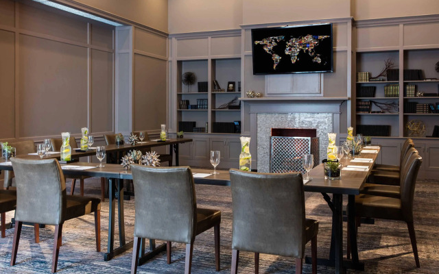Renaissance Waterford Oklahoma City Hotel
