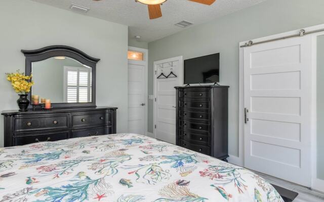 Bougainvillea Beach Bungalow