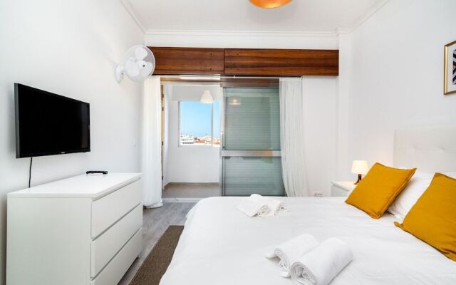 Estefânia Deluxe Apartment