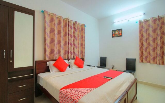 Oyo 15478 Lalana Residency