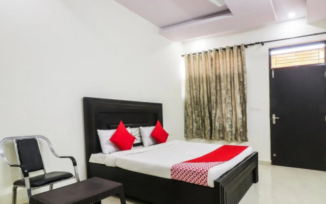 Raj Villa By OYO Rooms