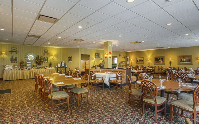 Quail Hollow Resort - A Trademark Collection Hotel