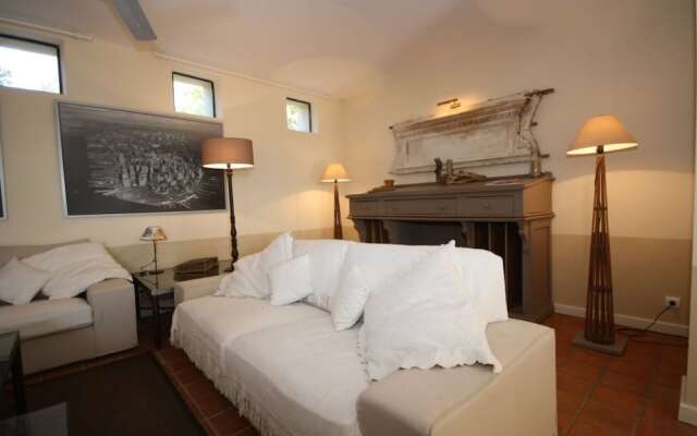 Villas du Luberon - Le Mas Des Roses