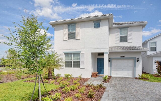 Storey Lake-6 Bedroom Pool Home-1651ST