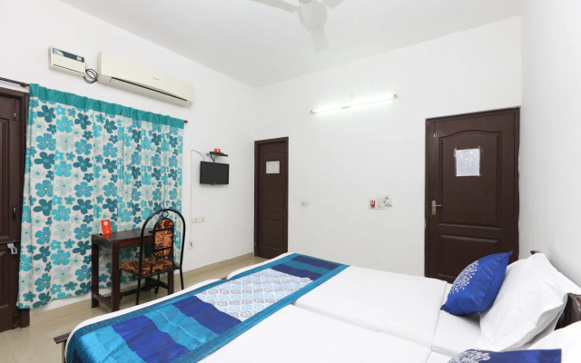 OYO 20004 SilverKey Kodambakkam