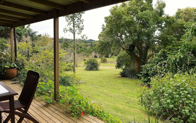Wharepuke Subtropical Accommodation