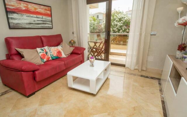 Marina Del Castillo 104