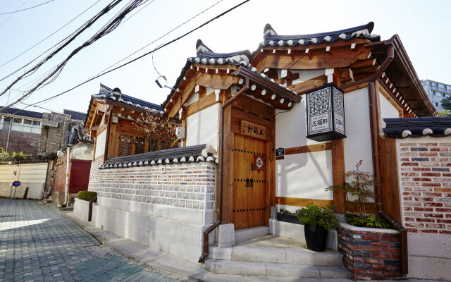 Hanok 24 guesthouse Gyeongbokgung