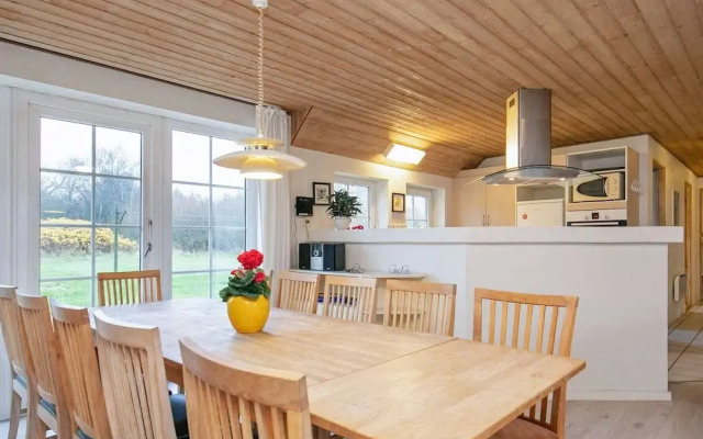 10 Person Holiday Home in Ulfborg-by Traum
