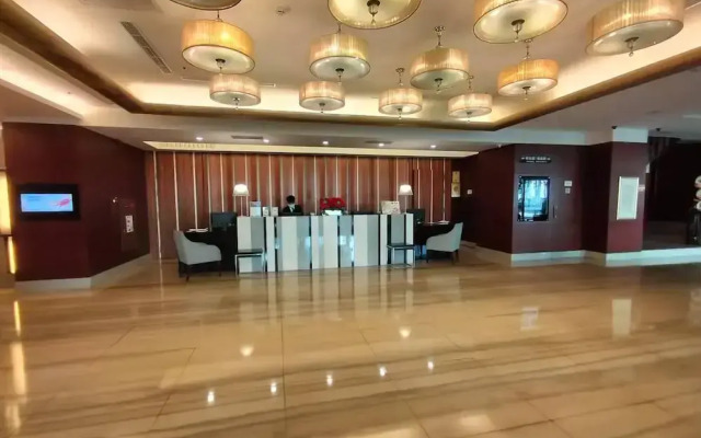 Urban Hotel33