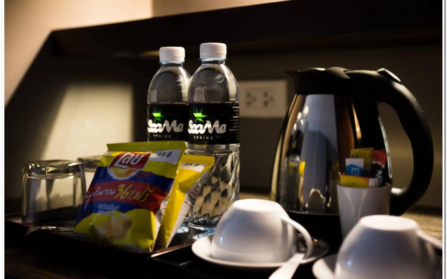 Sea Me Spring Too Hotel