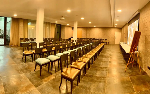 Hotel Tropical Gava Mar