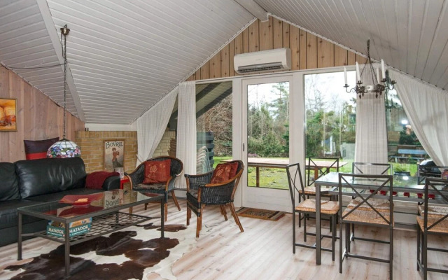 6 Person Holiday Home in Ebeltoft