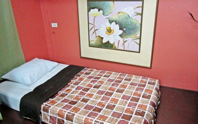 Phuket Airport Hostel and Homestay