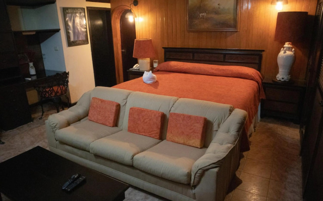 Villablanca Garden Beach Hotel