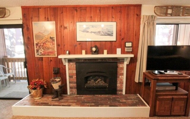 Mammoth Ski & Racquet Club #28 1 Bedroom Condo