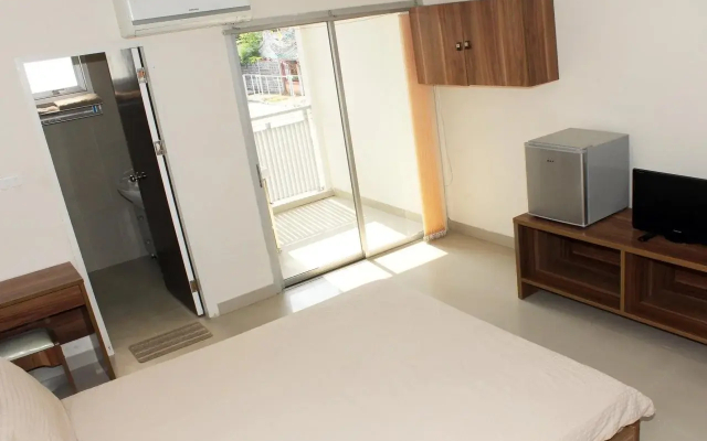 UTD 8 Hotel & Residence