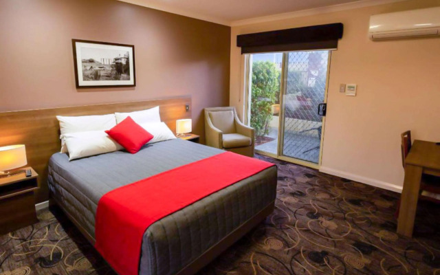 Quality Hotel Bayswater